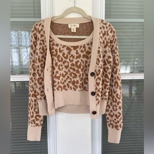 Jessica Simpson Cream and Brown Leopard Cardigan